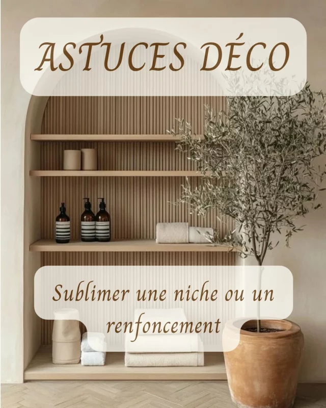 Bonsoir à tous 🥰

Nouvelle astuce déco 👇🏻👇🏻

Souvent oubliés, les petits creux dans les murs peuvent pourtant transformer l’ambiance d’une pièce.

Une niche bien exploitée, c’est :
– Un espace structuré.
– Une fonction en plus.
– Un effet « wow » discret mais élégant. 

Qu’elle soit peinte, éclairée, ou mise en scène avec soin, elle peut devenir un vrai point fort de votre intérieur.
Tu veux sublimer ton espace sans tout bouleverser ?
💌 Écris-moi, je t’aide à révéler les détails qui font toute la différence.

Je suis Coralie, décoratrice d’intérieur certifiée:
-> 06.79.05.46.33 
-> woodandwhitedeco@gmail.com
->www.woodandwhitedecoration.fr 

Belle soirée à tous 😘
#décorationinterieur#décoratriceintérieur#architecteinterieur#saôneetloire#centreeuropeendeformation#entrepreneusescreatives#instahome#décorations#deco#homedecoration#homeinspo#homedesigner#inspideco#homedecoration#designdinterieur#homedesign#homerenovation#decoinspiration#astucedeco#decointerieure#agencementinterieur #decoepuree#astucedeco#nichemurale #renfoncementdeco#decoauthentique#detailsquichangenttout #detailsquifontlamaison#upcyclingmeuble #changementpoignee#woodandwhitedecoration
